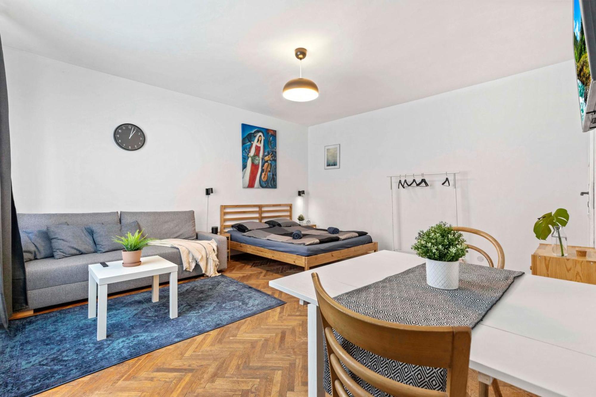 Cosy Studio 10 Min Center Bratislava Eksteriør bilde